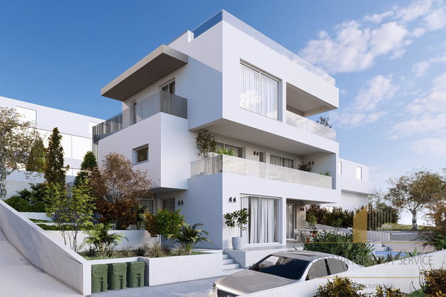 Appartamento trilocale di lusso con vista mare – Čiovo, a 250 m dal mare!