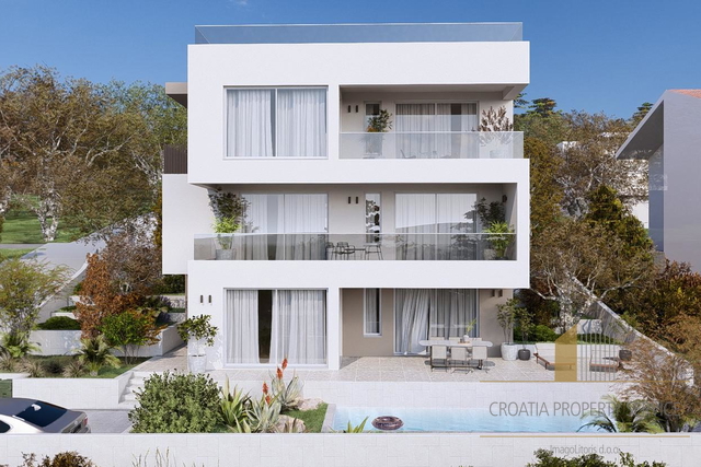 Appartamento trilocale di lusso con piscina e vista mare – Čiovo, a 250 m dal mare!