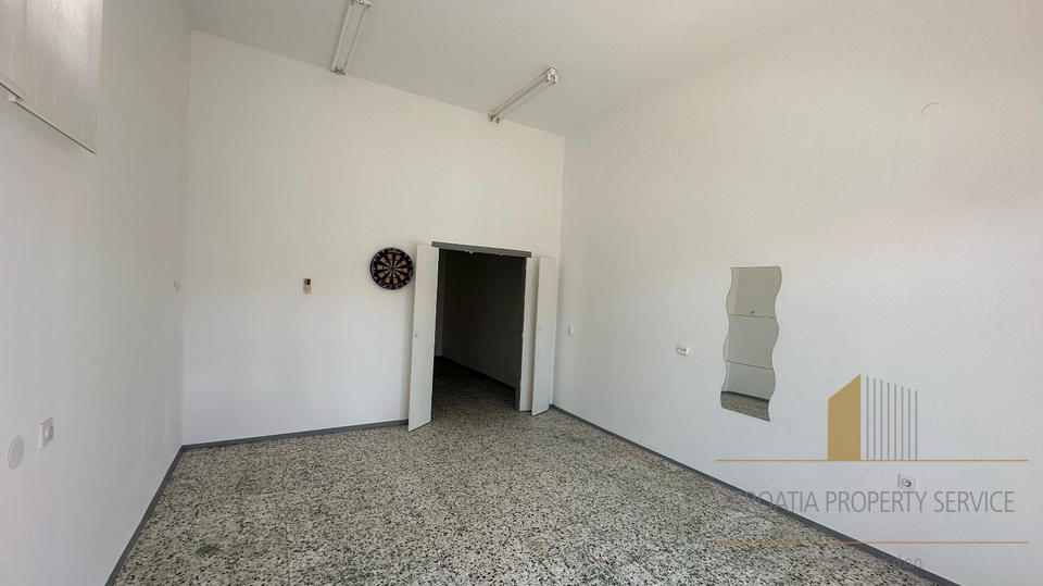 Commercial Property, 40 m2, For Rent, Split