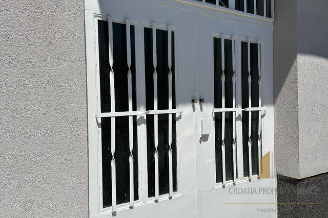 Commercial Property, 40 m2, For Rent, Split