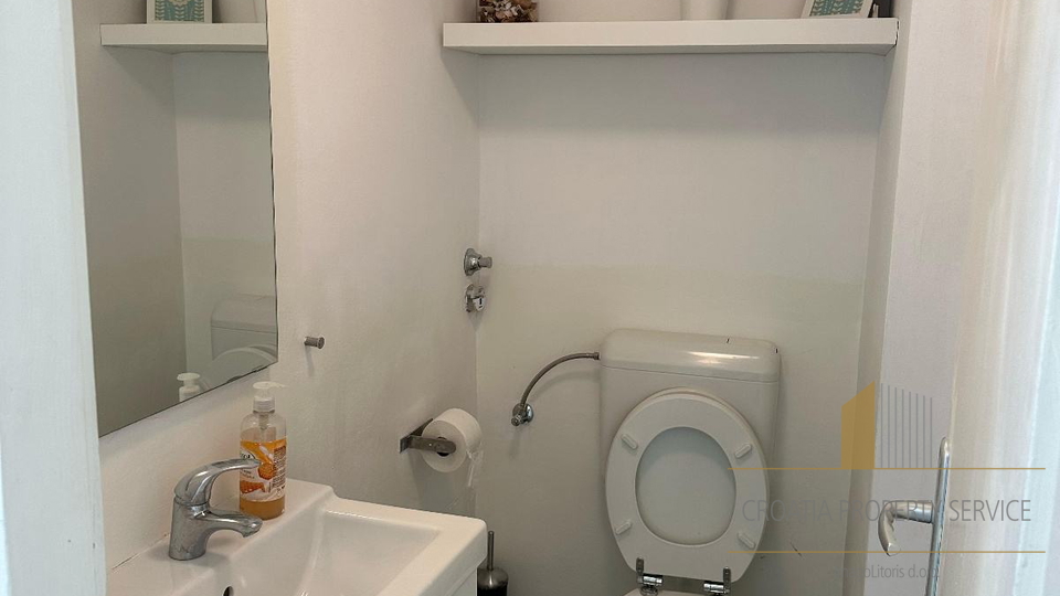 Commercial Property, 40 m2, For Rent, Split