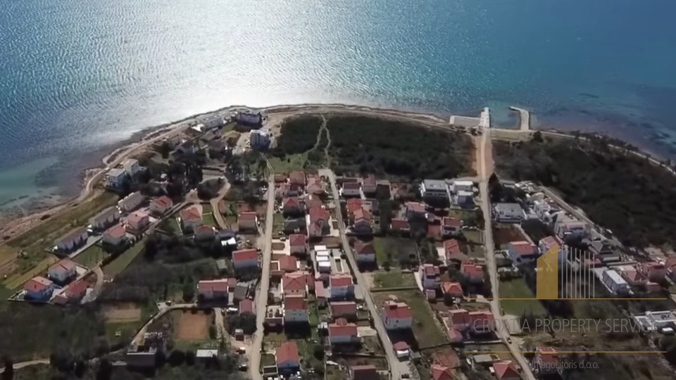 Luxury apartment in a modern new building 160 m from the sea – Privlaka!