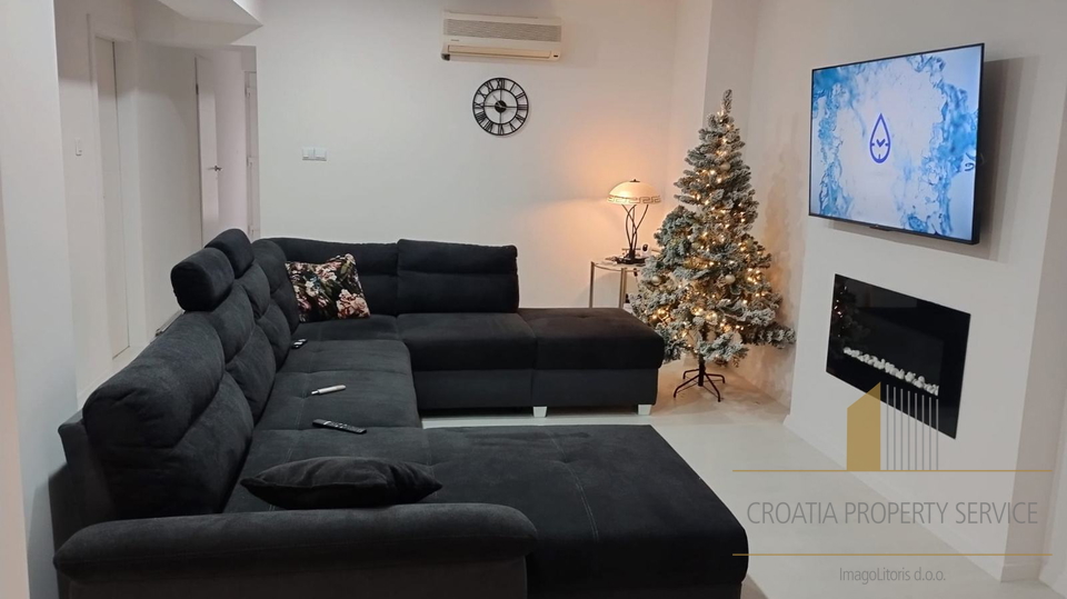 Splendida casa nel centro di Privlaka – a soli 70 m dalla spiaggia di sabbia!