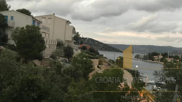 Building land in an exclusive location, first row to the sea – Ražanj!