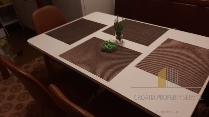 Апартманска кућа први ред до мора – Рањањ!