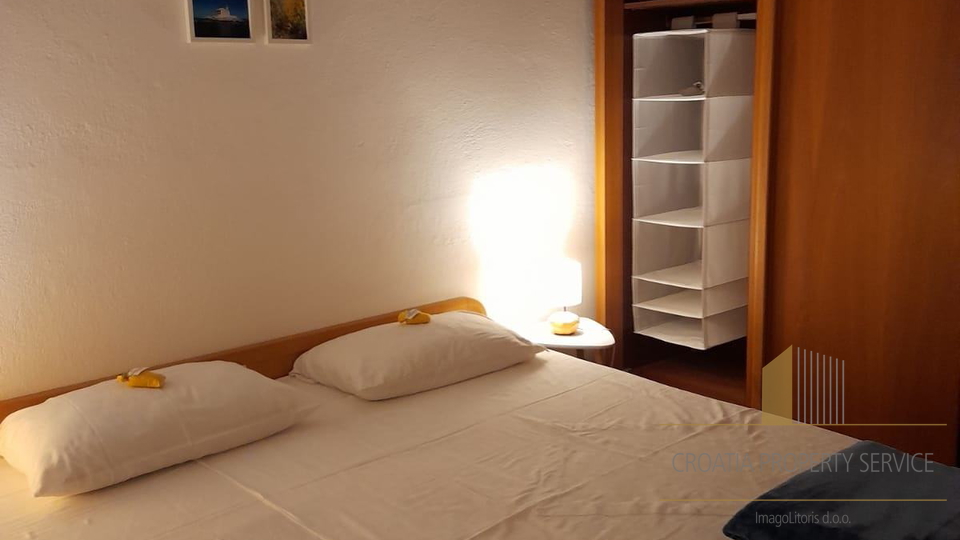 Апартманска кућа први ред до мора – Рањањ!