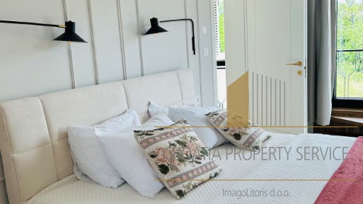 New luxury villa with a pool in the first row by the sea - Šibenik!