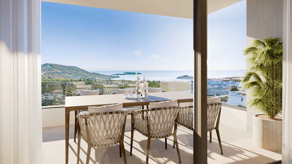 Luksuzni penthouse z jacuzzijem in odprtim pogledom na morje - Primo&scaron;ten&excl;