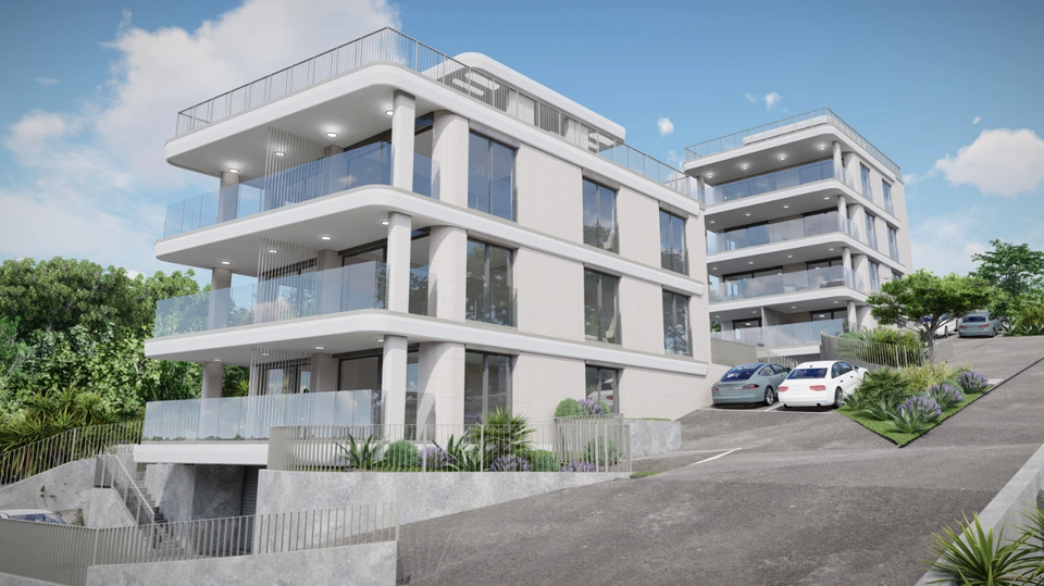 Attico di lusso su due livelli con terrazza sul tetto&comma; secondo fronte mare&excl; Isola di &Ccaron;iovo&excl;