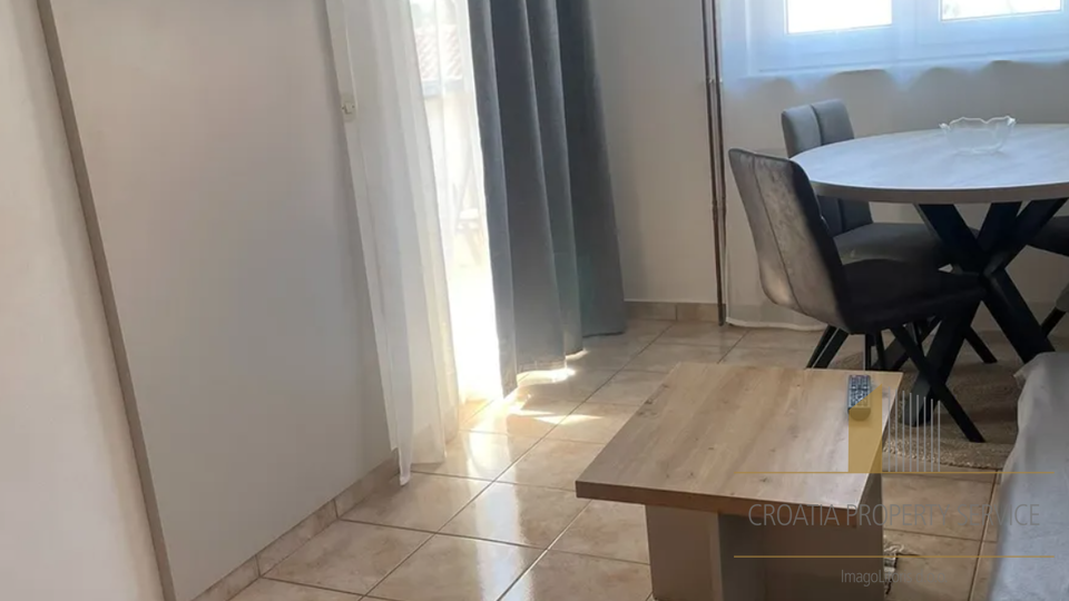 Modern apartment by the sea in Vodice – only 150 m from the beach!