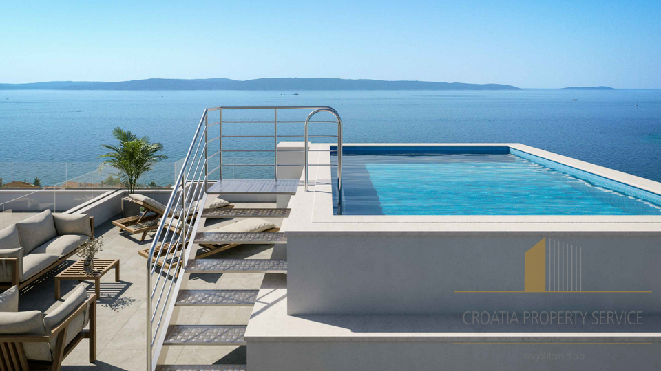 Attico di lusso con terrazza sul tetto e piscina sull'isola di Čiovo!