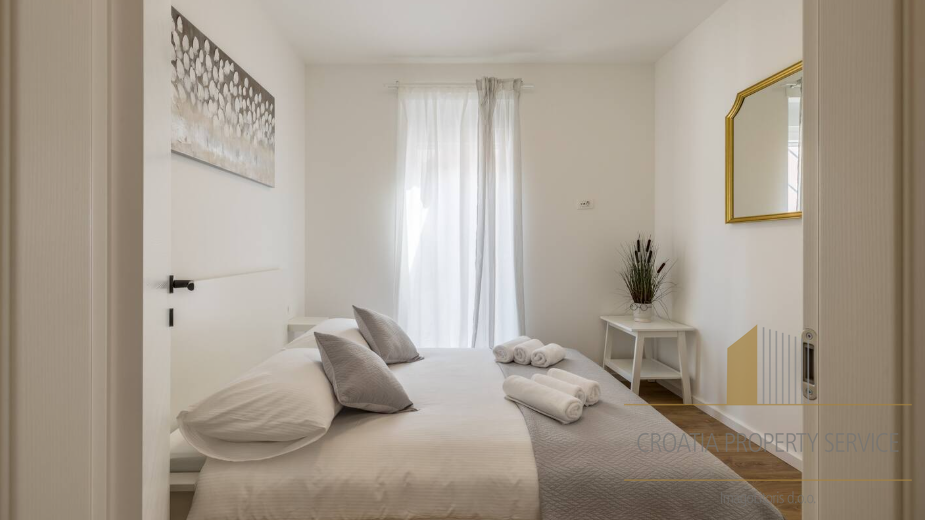 Nova moderna vila s pogledom na more u okolici Splita!