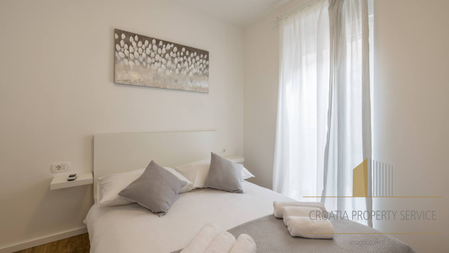 Nova moderna vila s pogledom na more u okolici Splita!