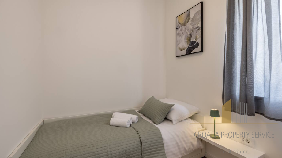 Nova moderna vila s pogledom na more u okolici Splita!