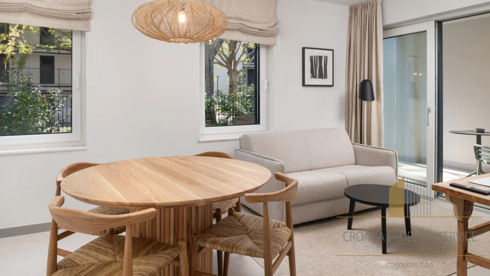 Two-story apartment with garden in a luxury resort 100 m from the sea - Sv. Filip Jakov!