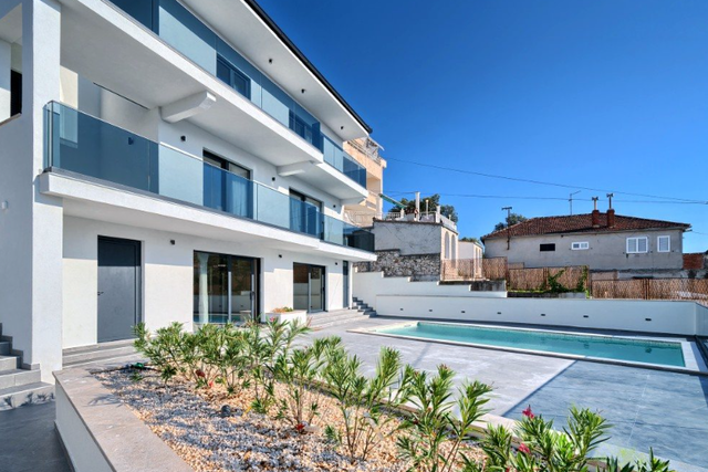 New luxury villa first row to the sea in the vicinity of Rogoznica!