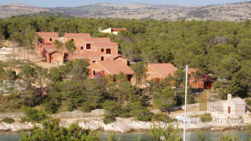 Complesso di appartamenti di lusso in costruzione – Prima fila sul mare sull'isola di Brač!