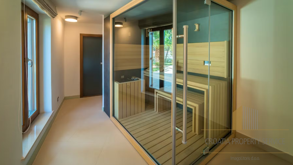 Unique luxury villa by the sea on the island of Brač!