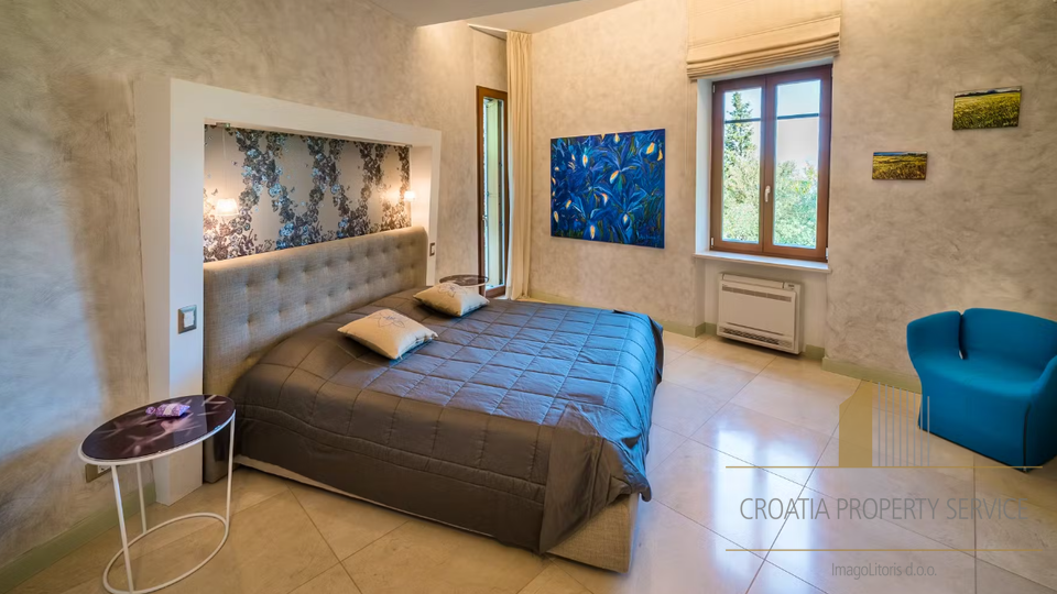 Unique luxury villa by the sea on the island of Brač!