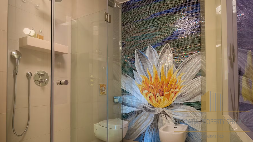 Unique luxury villa by the sea on the island of Brač!