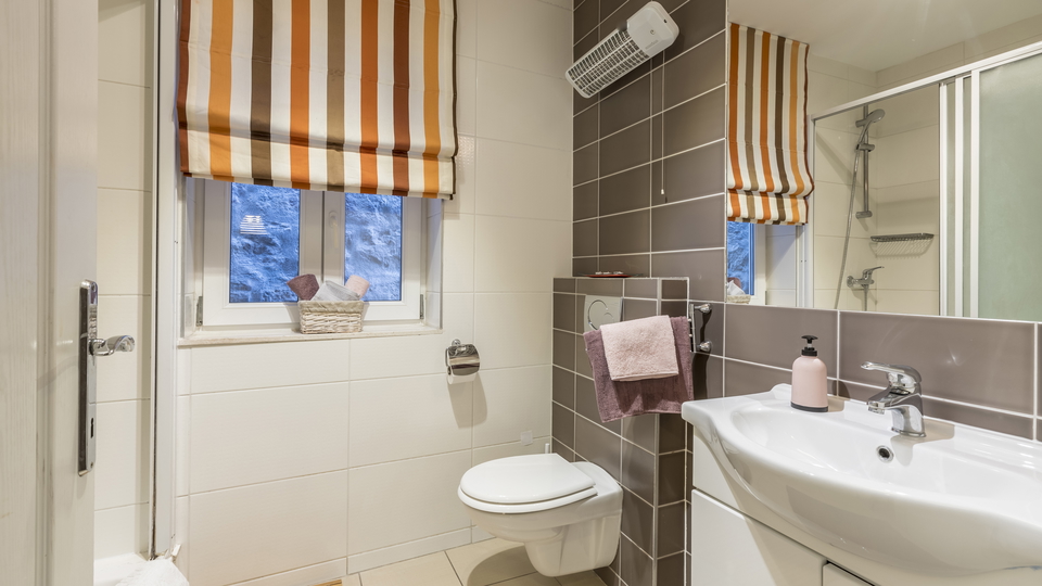 &Pcy;&rcy;&ocy;&dcy;&acy;&zhcy;&acy;&excl; &Ecy;&kcy;&scy;&kcy;&lcy;&yucy;&zcy;&icy;&vcy;&ncy;&acy;&yacy; &kcy;&vcy;&acy;&rcy;&tcy;&icy;&rcy;&acy; &vcy; &tscy;&iecy;&ncy;&tcy;&rcy;&iecy; &Scy;&pcy;&lcy;&icy;&tcy;&acy; &ndash; 200 &mcy; &ocy;&tcy; &Rcy;&icy;&vcy;&ycy;&excl;