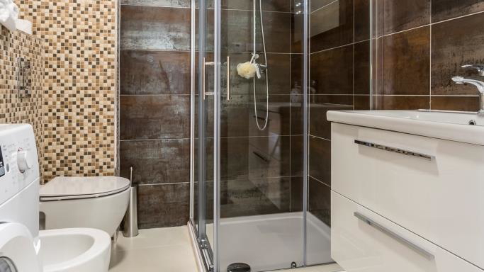 &Rcy;&ocy;&scy;&kcy;&ocy;&shcy;&ncy;&acy;&yacy; &dcy;&vcy;&ucy;&khcy;&ecy;&tcy;&acy;&zhcy;&ncy;&acy;&yacy; &kcy;&vcy;&acy;&rcy;&tcy;&icy;&rcy;&acy;&comma; 150 &mcy; &ocy;&tcy; &pcy;&lcy;&yacy;&zhcy;&acy;&comma; 2 &pcy;&acy;&rcy;&kcy;&ocy;&vcy;&ocy;&chcy;&ncy;&ycy;&khcy; &mcy;&iecy;&scy;&tcy;&acy; &ndash; &Pcy;&ocy;&dcy;&scy;&tcy;&rcy;&acy;&ncy;&acy;&comma; &Scy;&pcy;&lcy;&icy;&tcy;&excl;