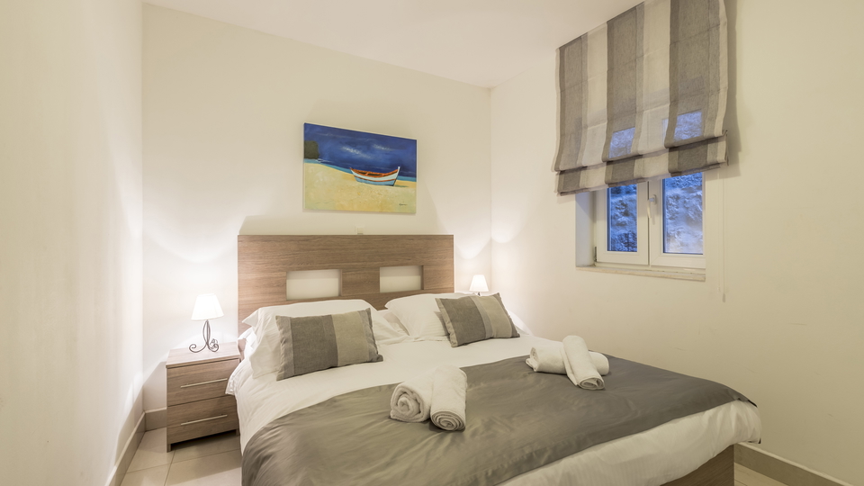 &Pcy;&rcy;&ocy;&dcy;&acy;&zhcy;&acy;&excl; &Ecy;&kcy;&scy;&kcy;&lcy;&yucy;&zcy;&icy;&vcy;&ncy;&acy;&yacy; &kcy;&vcy;&acy;&rcy;&tcy;&icy;&rcy;&acy; &vcy; &tscy;&iecy;&ncy;&tcy;&rcy;&iecy; &Scy;&pcy;&lcy;&icy;&tcy;&acy; &ndash; 200 &mcy; &ocy;&tcy; &Rcy;&icy;&vcy;&ycy;&excl;