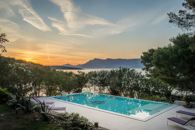 Luxury villa by the sea on the island of Brač – private Mediterranean oasis just 30 m from the sea