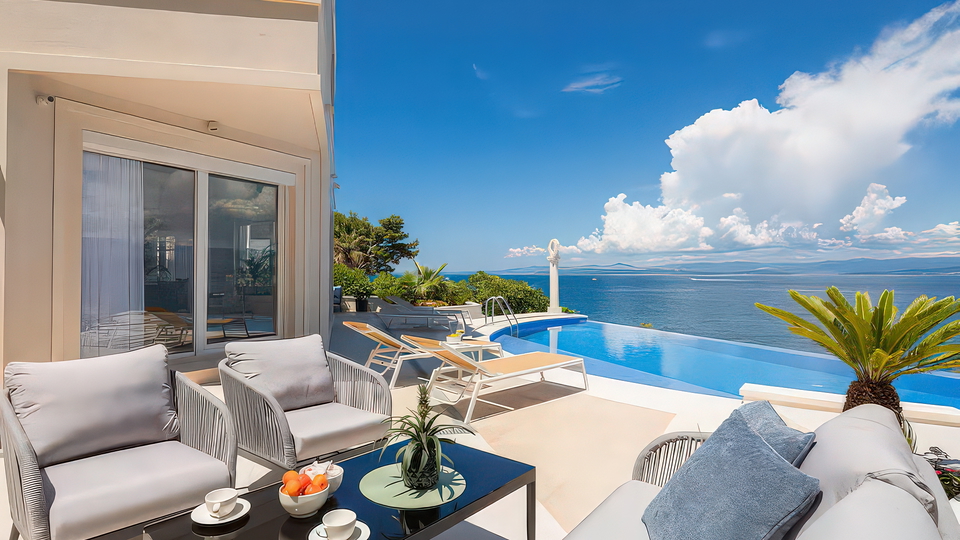 Luksuzna vila prvi vrsti do morja &ndash; Sutivan&comma; otok Bra&ccaron;