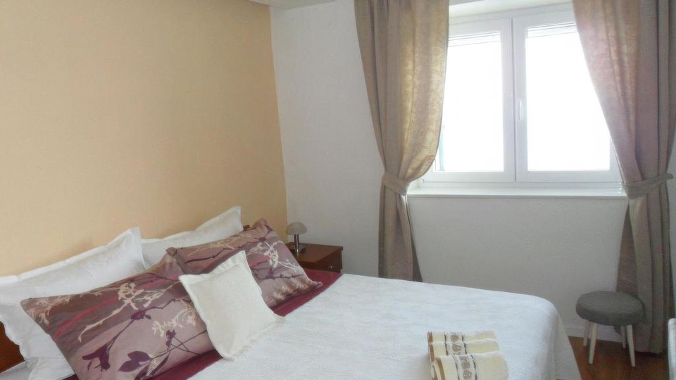 Luxus-Ferienvilla mit Meerblick in Brela &ndash; Makarska Riviera&excl;