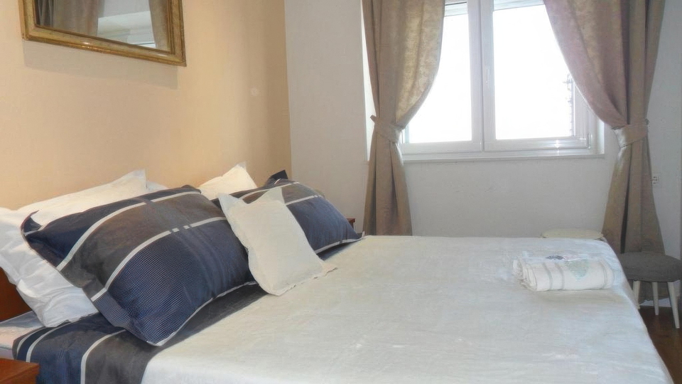 Luxus-Ferienvilla mit Meerblick in Brela &ndash; Makarska Riviera&excl;