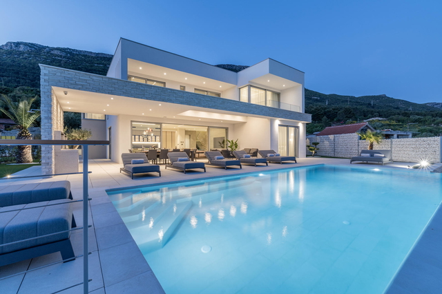 Luxury villa with panoramic sea view near Split!