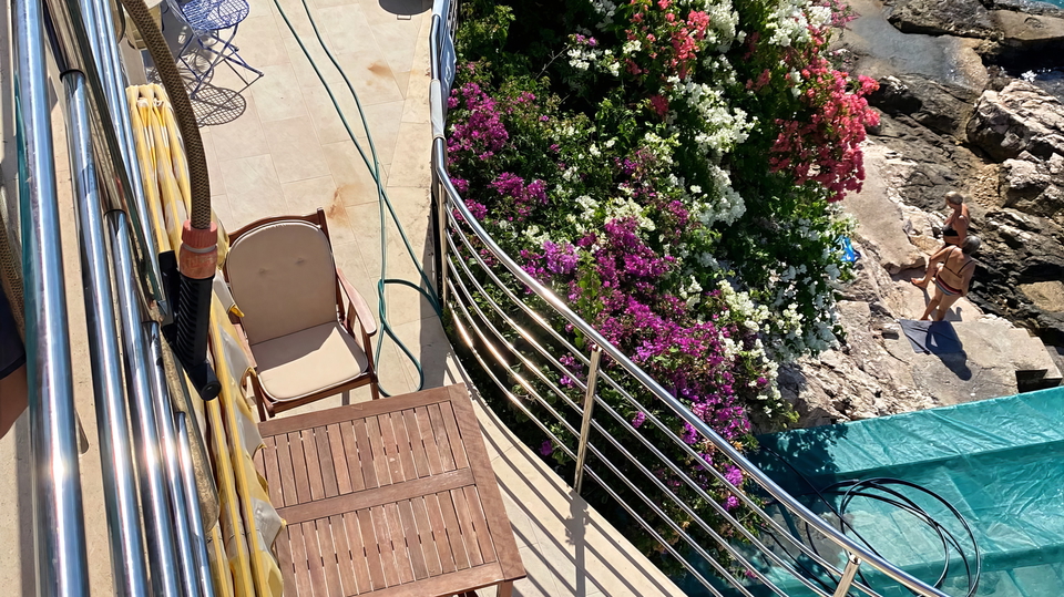 Edinstvena kamnita vila v prvem vrsti ob morju &ndash; Dubrovnik&excl;