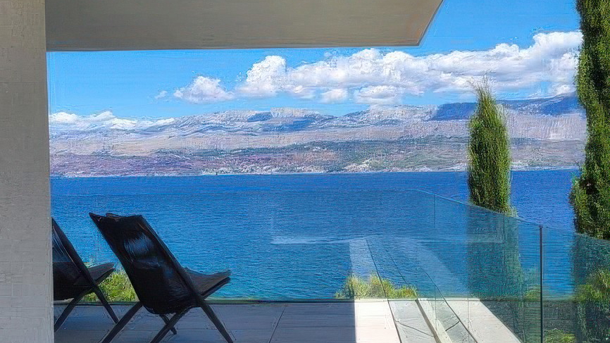 Moderna villa di lusso a 50 m dal mare sull'isola di Bra&ccaron;&excl;