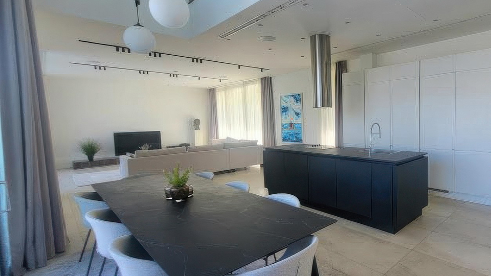 Moderna villa di lusso a 50 m dal mare sull'isola di Bra&ccaron;&excl;