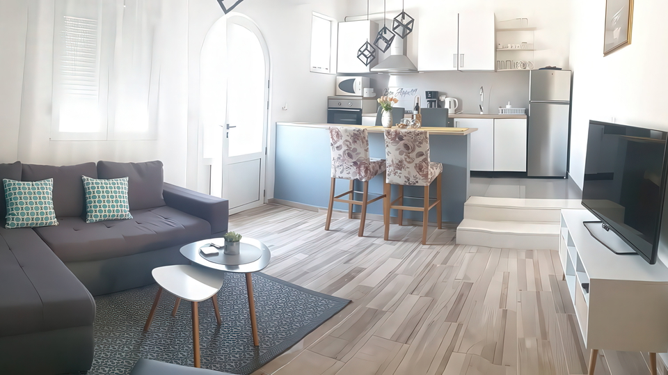 Wundersch&ouml;nes renoviertes Haus in ausgezeichneter Lage &ndash; Sevid&excl;