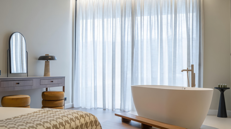 &Ecy;&lcy;&iecy;&gcy;&acy;&ncy;&tcy;&ncy;&acy;&yacy; &vcy;&icy;&lcy;&lcy;&acy; &ucy; &mcy;&ocy;&rcy;&yacy; &rcy;&yacy;&dcy;&ocy;&mcy; &scy; &Tcy;&rcy;&ocy;&gcy;&icy;&rcy;&ocy;&mcy; &ndash; &scy;&ocy;&vcy;&rcy;&iecy;&mcy;&iecy;&ncy;&ncy;&acy;&yacy; &rcy;&ocy;&scy;&kcy;&ocy;&shcy;&softcy; &ncy;&acy; &Acy;&dcy;&rcy;&icy;&acy;&tcy;&icy;&kcy;&iecy;