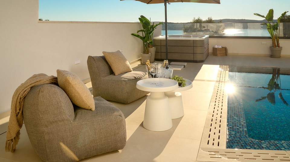 Neue luxuri&ouml;se Villa mit Meerblick auf &Ccaron;iovo &ndash; Ihr neues Zuhause oder die Investition Ihrer Tr&auml;ume&excl;