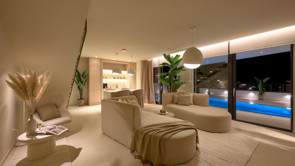 Neue luxuri&ouml;se Villa mit Meerblick auf &Ccaron;iovo &ndash; Ihr neues Zuhause oder die Investition Ihrer Tr&auml;ume&excl;