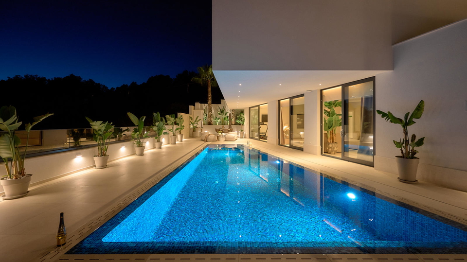 Neue luxuri&ouml;se Villa mit Meerblick auf &Ccaron;iovo &ndash; Ihr neues Zuhause oder die Investition Ihrer Tr&auml;ume&excl;