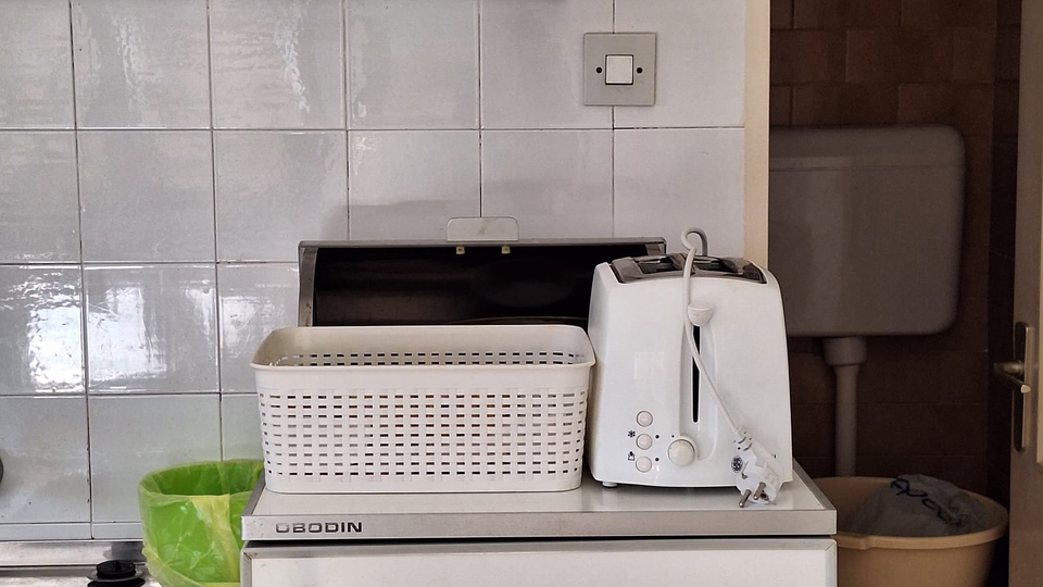 Prekrasna kamena ku&cacute;a 200 m od mora na Drveniku&excl;