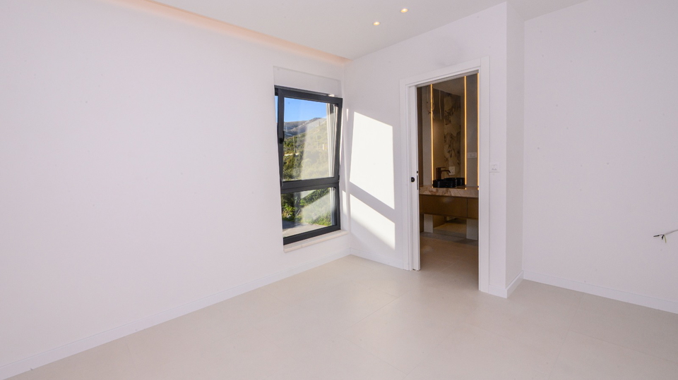 &Rcy;&ocy;&scy;&kcy;&ocy;&shcy;&ncy;&ycy;&jcy; &pcy;&iecy;&ncy;&tcy;&khcy;&acy;&ucy;&scy; &scy; &kcy;&rcy;&ycy;&shcy;&iecy;&jcy;-&tcy;&iecy;&rcy;&rcy;&acy;&scy;&ocy;&jcy; &icy; &ocy;&tcy;&kcy;&rcy;&ycy;&tcy;&ycy;&mcy; &vcy;&icy;&dcy;&ocy;&mcy; &ncy;&acy; &mcy;&ocy;&rcy;&iecy; &vcy; &Tcy;&rcy;&ocy;&gcy;&icy;&rcy;&iecy;&excl;