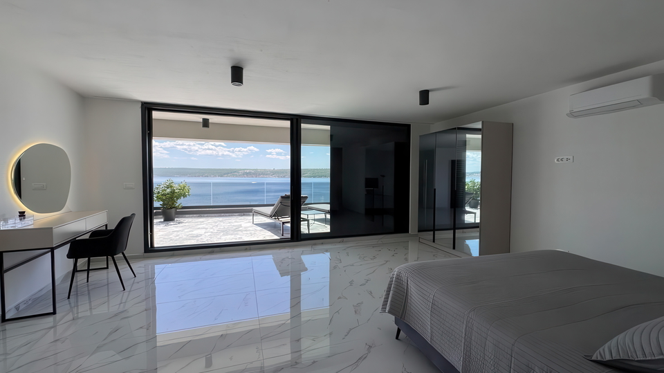 Exklusive Villa in erster Meereslinie in der Umgebung von Zadar&excl;