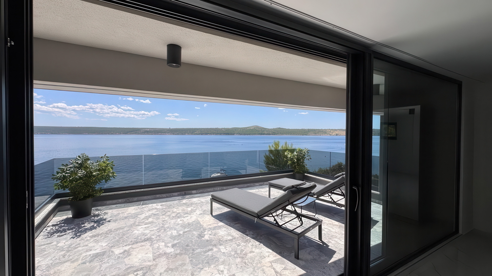 Exklusive Villa in erster Meereslinie in der Umgebung von Zadar&excl;