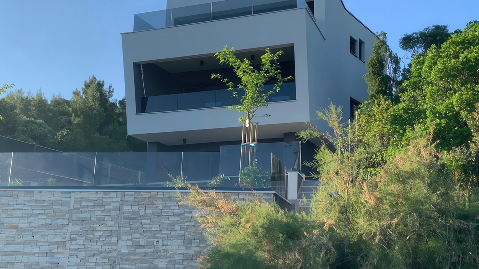 Exklusive Villa in erster Meereslinie in der Umgebung von Zadar&excl;