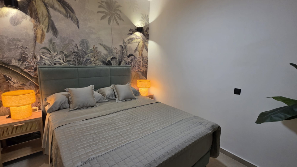 Appartamento moderno completamente ristrutturato a Ka&scaron;tel Stari &ndash; vicinanza al mare e al lungomare&excl;