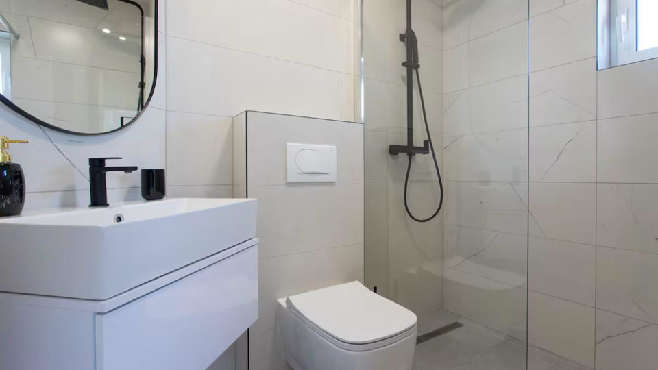 Prekrasna ku&cacute;a za odmor na otoku &Ccaron;iovu &ndash; samo 200 m od mora&excl;