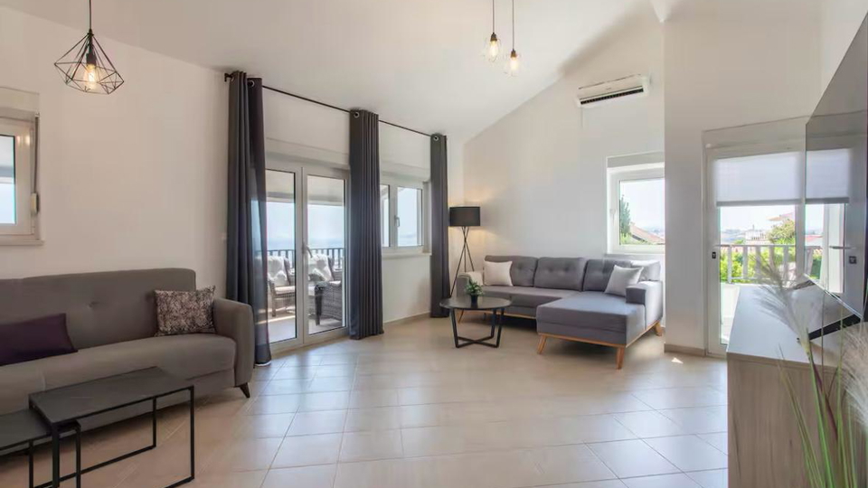 Prekrasna ku&cacute;a za odmor na otoku &Ccaron;iovu &ndash; samo 200 m od mora&excl;