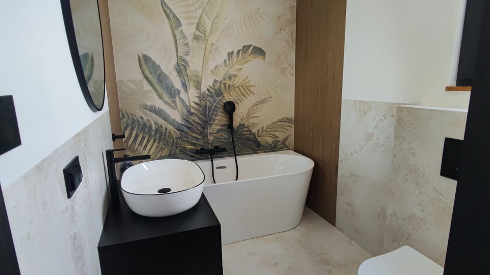 Nova moderna ku&cacute;a u Zatonu&colon; savr&scaron;eni spoj luksuza i prirode&excl;