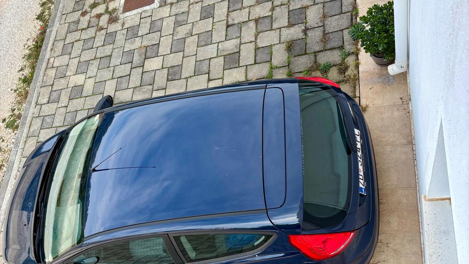 &Pcy;&rcy;&ocy;&scy;&tcy;&ocy;&rcy;&ncy;&acy;&yacy; &kcy;&vcy;&acy;&rcy;&tcy;&icy;&rcy;&acy; &scy; &tcy;&iecy;&rcy;&rcy;&acy;&scy;&ocy;&jcy; &icy; &scy;&acy;&dcy;&ocy;&mcy; &vcy; 180 &mcy; &ocy;&tcy; &pcy;&lcy;&yacy;&zhcy;&acy; &vcy; &ocy;&kcy;&rcy;&iecy;&scy;&tcy;&ncy;&ocy;&scy;&tcy;&yacy;&khcy; &Zcy;&acy;&dcy;&acy;&rcy;&acy;&excl;